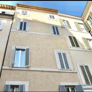 Pantheon Palazzo Lanzi Roma